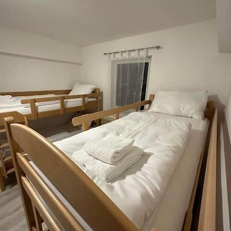 Direkt Bei U1 Appartement Wenen Buitenkant foto